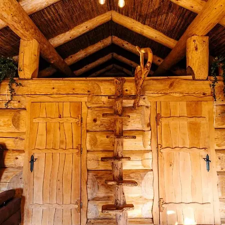 Cottege Riverun Urych Exterior photo